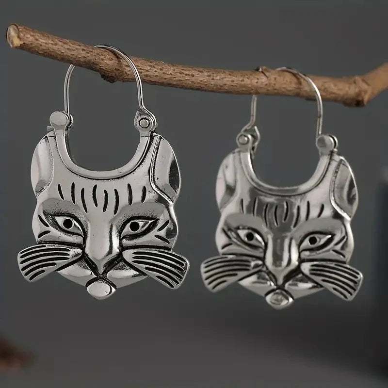 Beautiful Silver Earring with Unique Style
