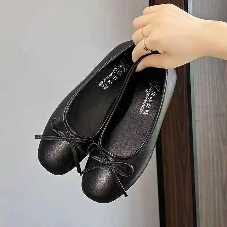 Tailored and Comfortable Orthopedic Flats