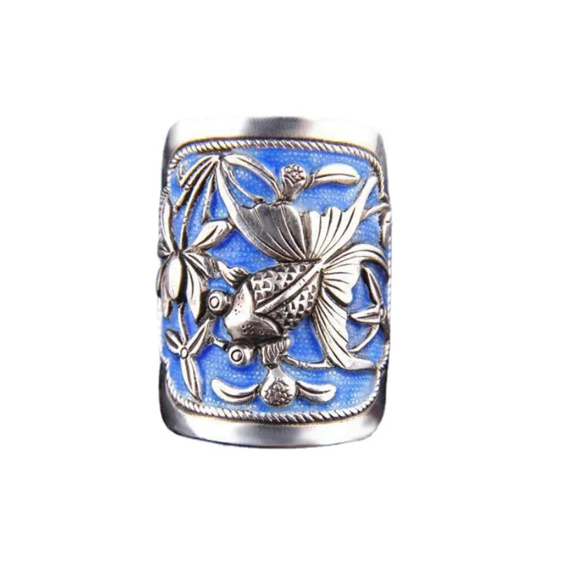 Classic Gold Ring with Timeless Appeal