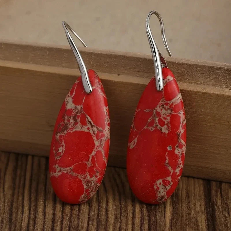 Charming Silver Earring for Any Occasion