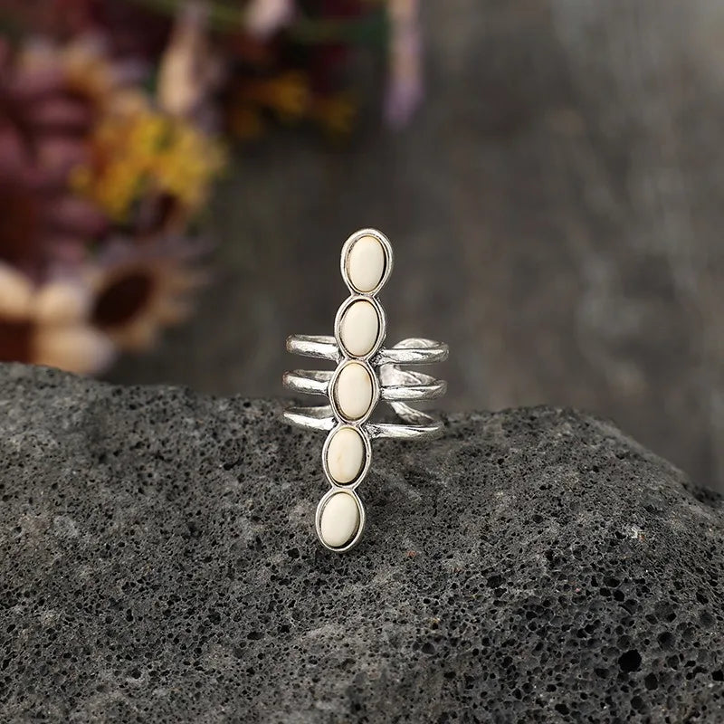 Elegant Silver Ring for Every Occasion