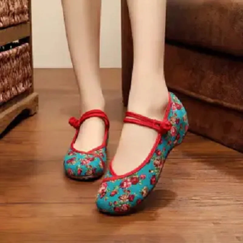 Versatile and Supportive Orthopedic Shoes