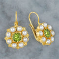 Charming Gold Earring for Any Occasion