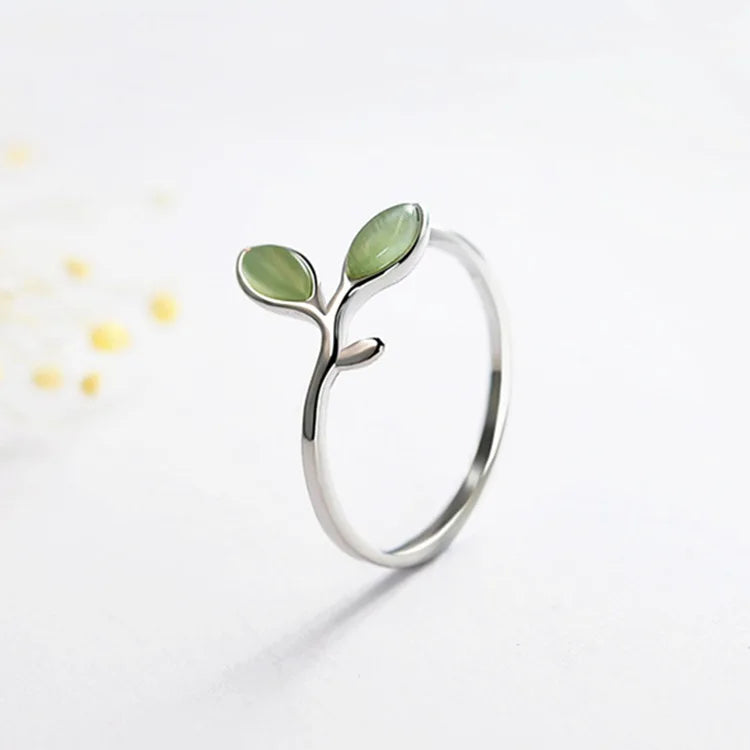 Romantic Silver Ring for Special Moments