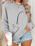 Cute Minimalist Cat Pattern Vintage Cozy Sweatshirt elevenforest