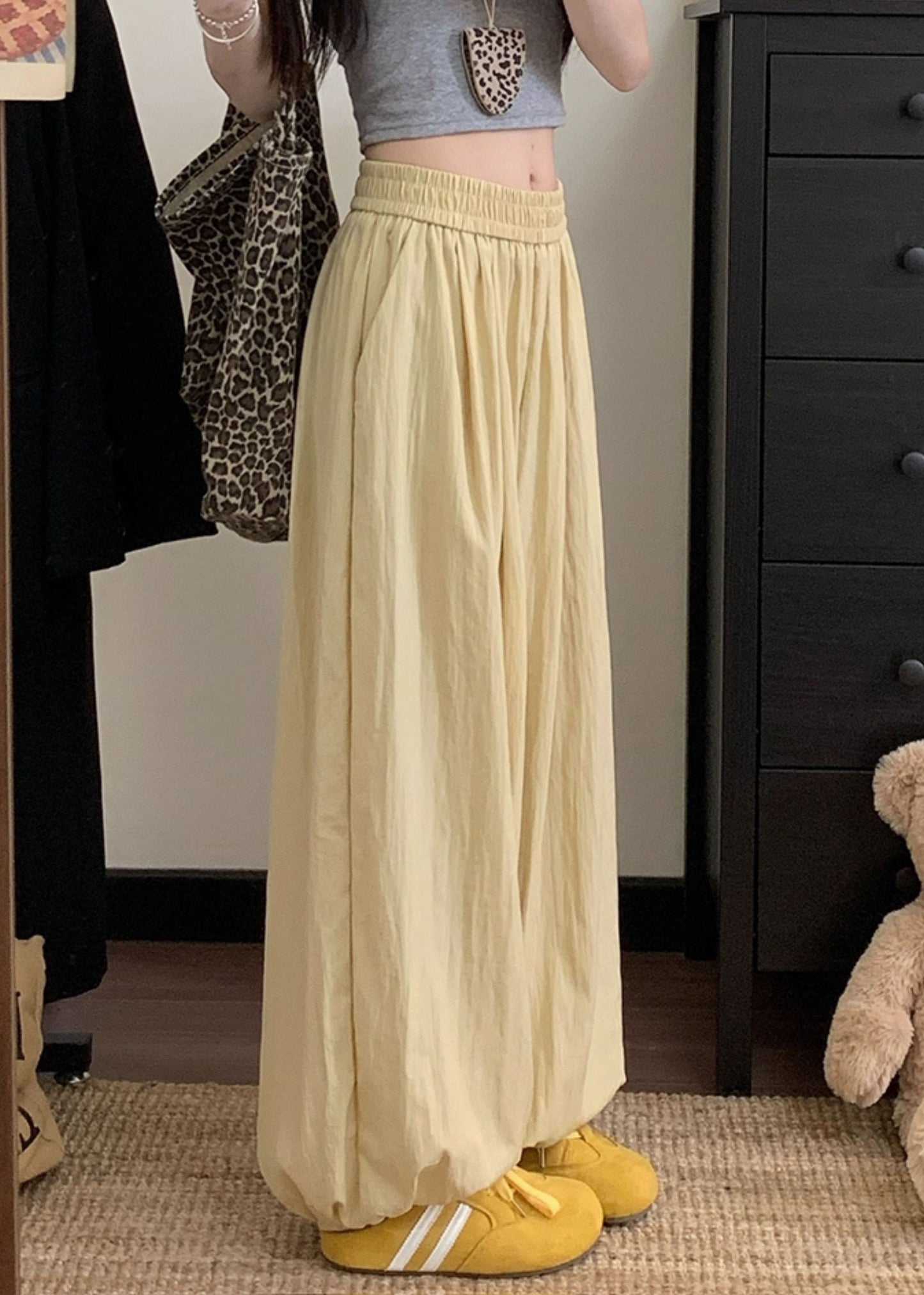 Yellow Loose Cotton Beam Pants Pockets