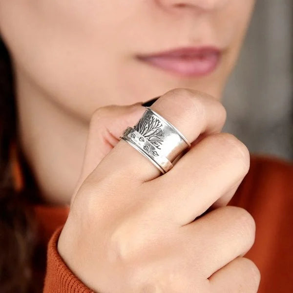 Beautiful Ring with Unique Style