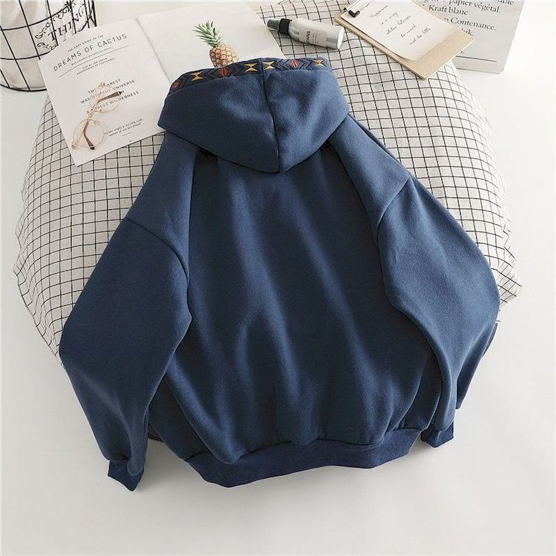 JO | Effortless and Chic general Sweater