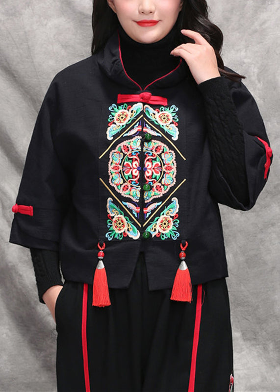 Black Peter Pan Collar Embroideried Coats Long Sleeve