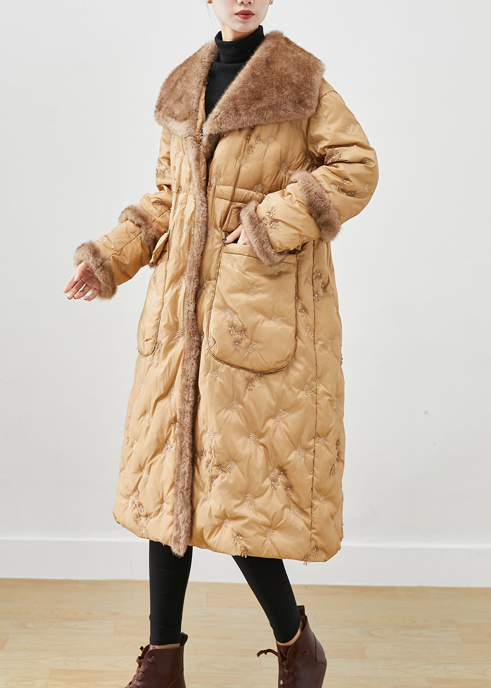 Khaki Embroideried Patchwork Mink Hair Duck Down Canada Goose Jacket Winter