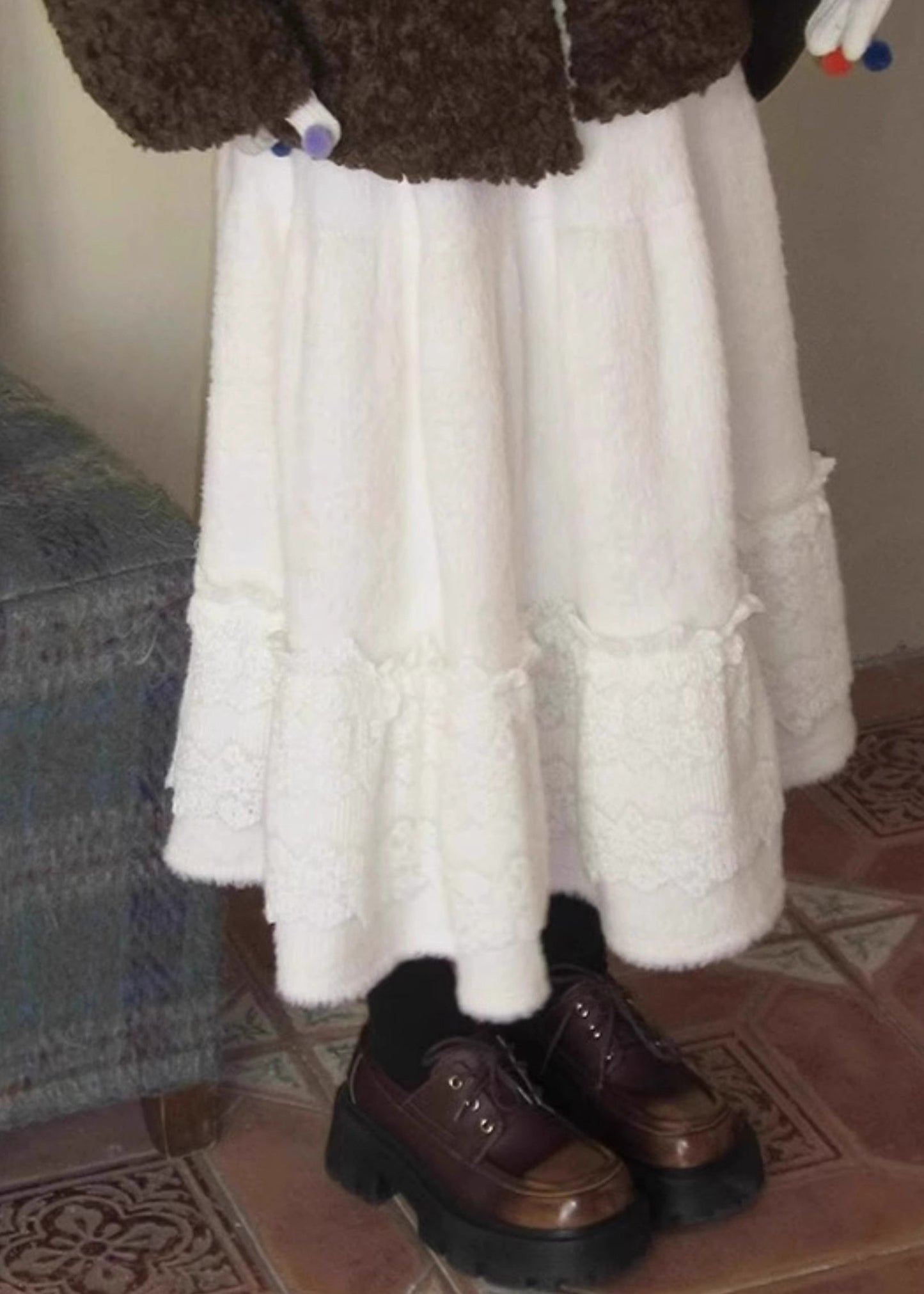 Simple Beige Lace Patchwork Elastic Waist Fluffy Skirt Spring
