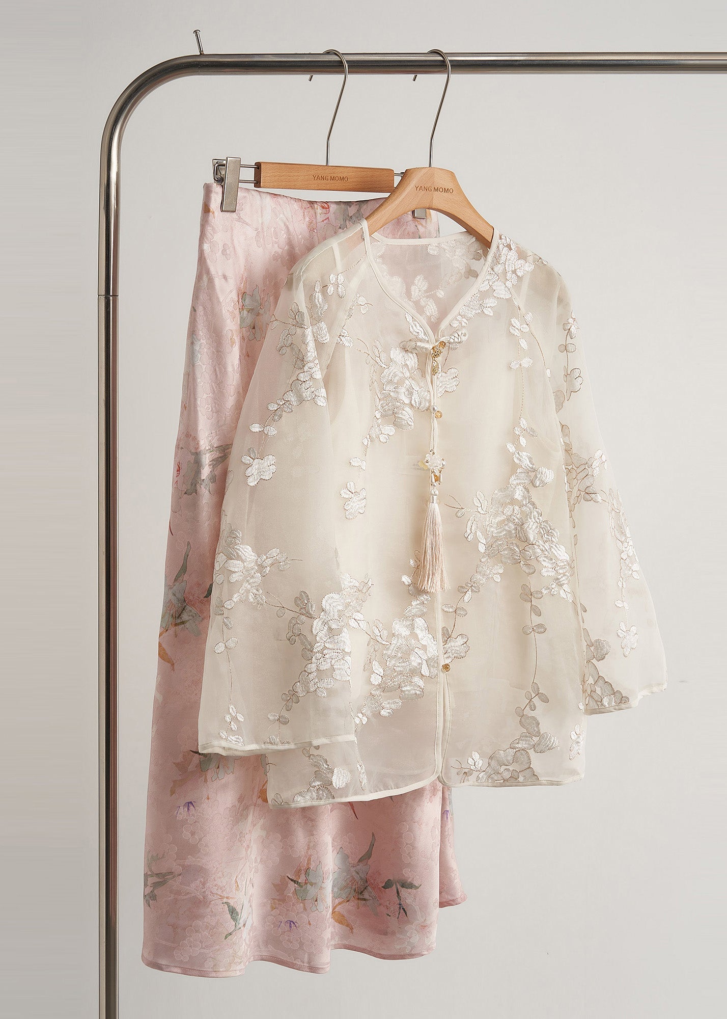 White Tasseled Embroidered Silk Coats Fall