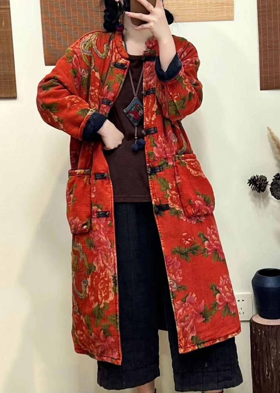Green Pockets Print Chinese Button Fine Cotton Filled Coat Winter