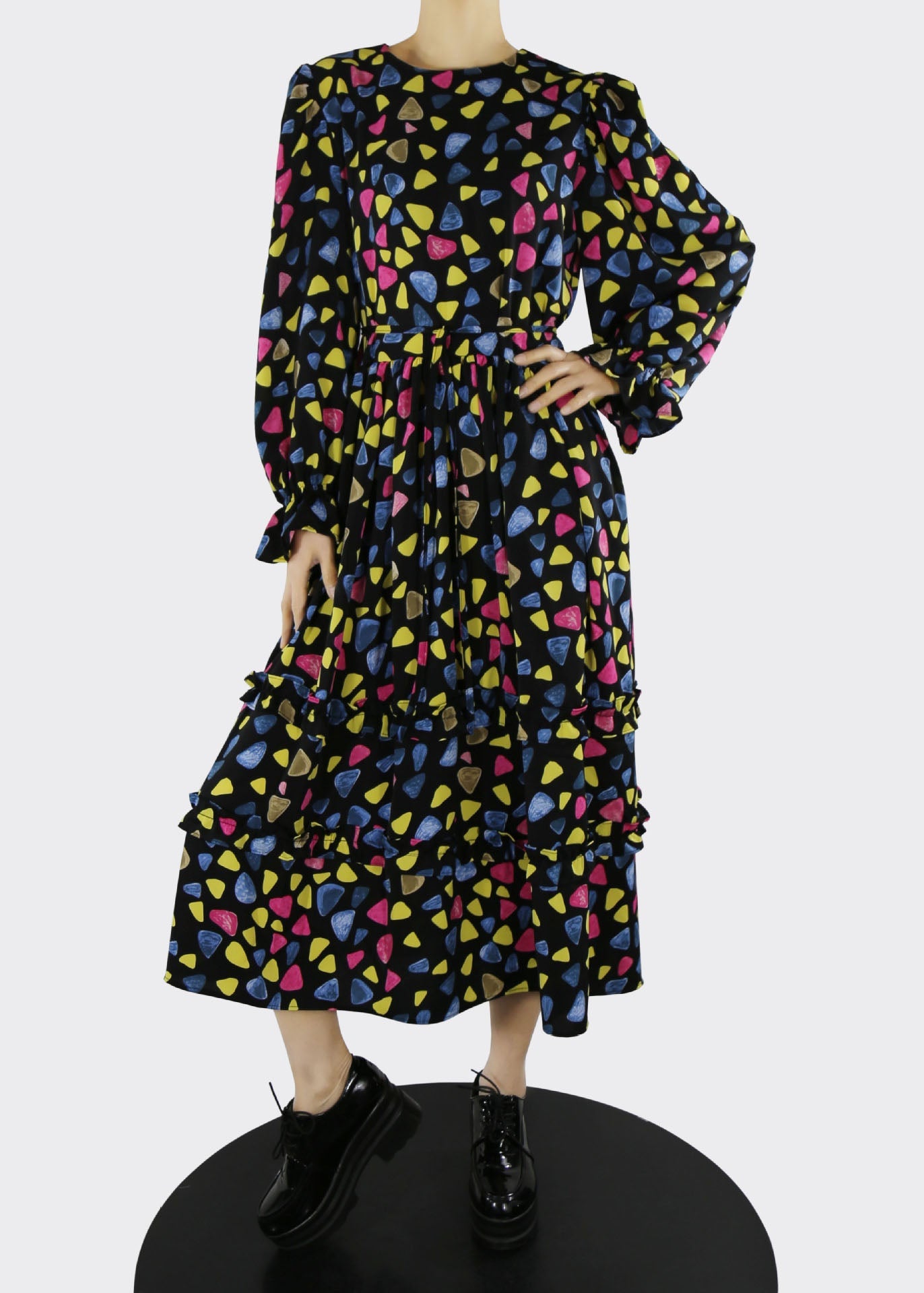 Unique Black O-neck Cinched Print Long Dresses Spring