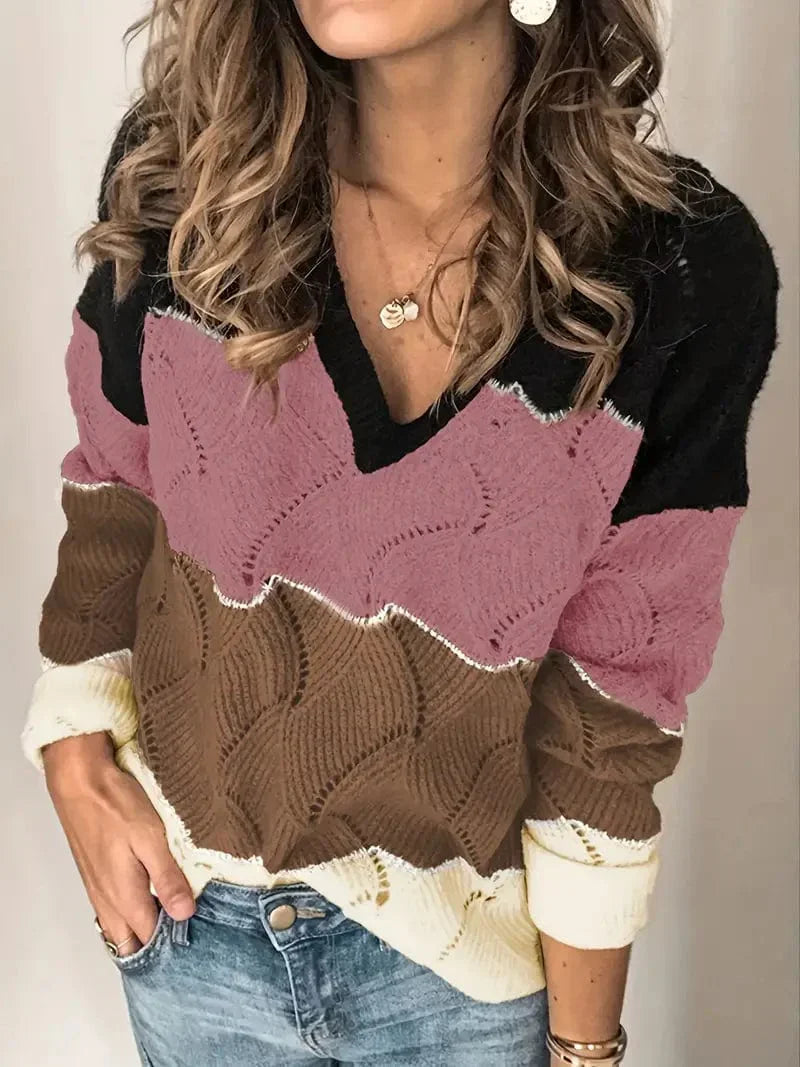 JO | Sweater with V-neck