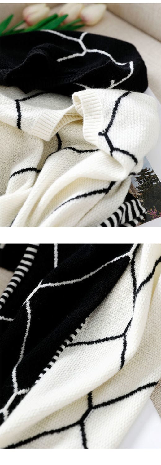 JO | Sweater with contrasting check pattern 2024