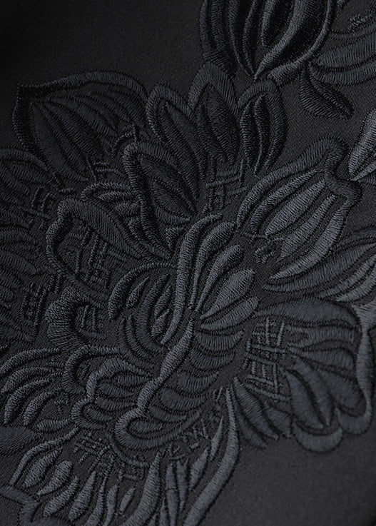 Boutique Black O-neck Embroideried Patchwork Silk Coats Fall