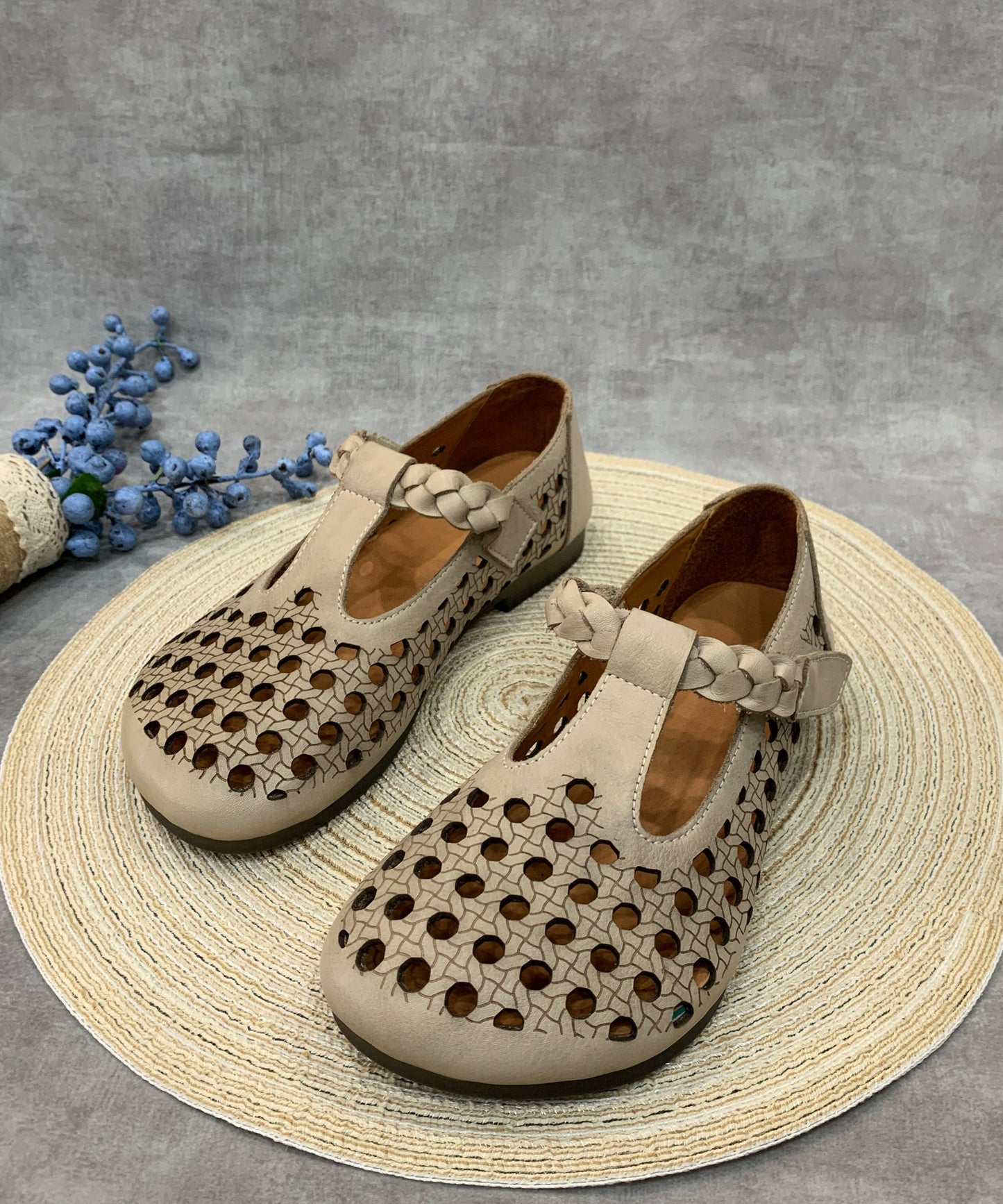 Comfy Coffee Flat Shoes Hollow Out Cowhide Leather