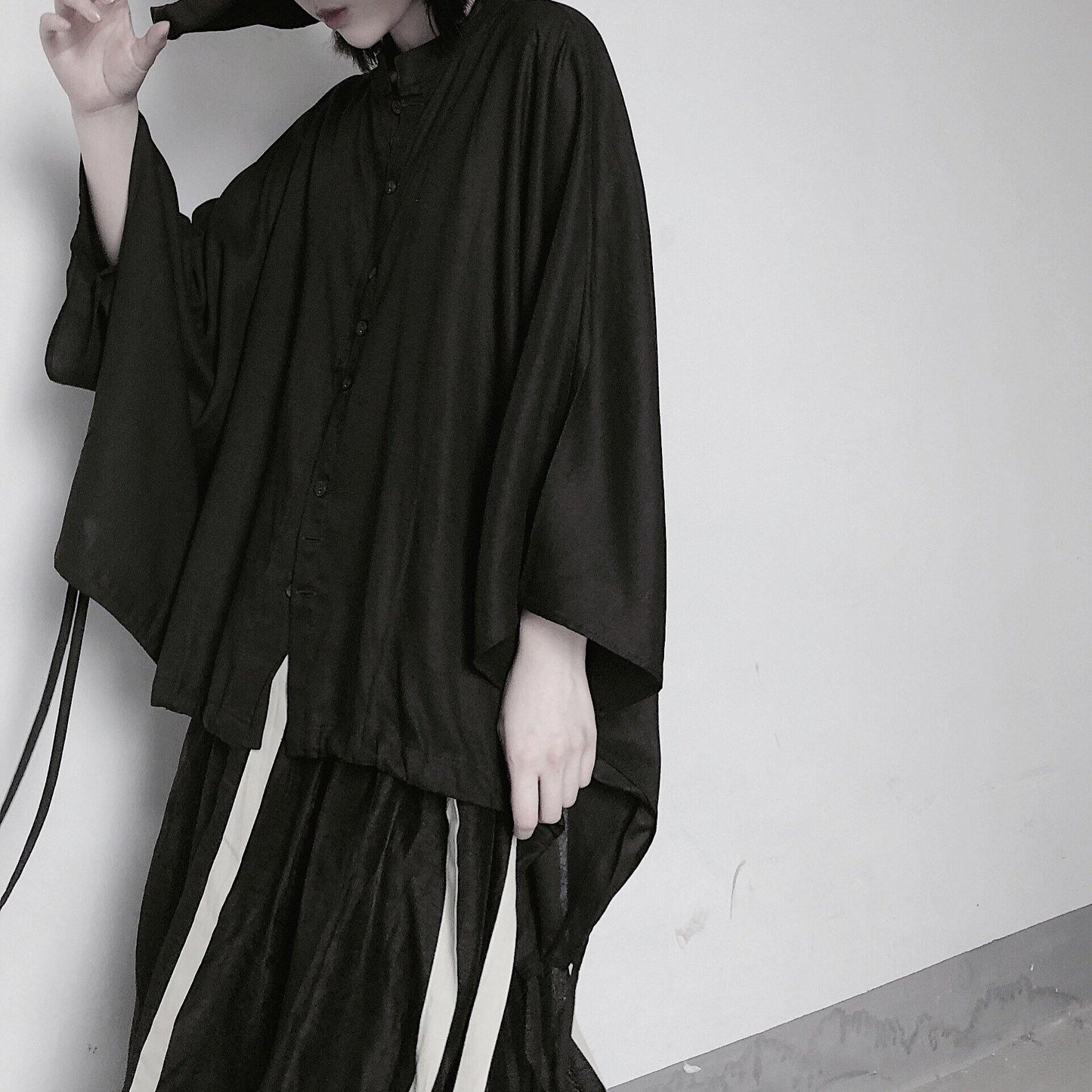 Art Black Clothes for Stand Collar Batwing Sleeve Baggy Shirts