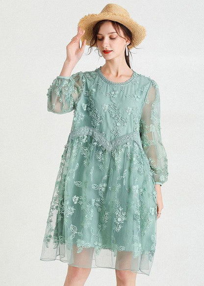 Green O-neck Tulle a Line Fall Lace Long Sleeve Mid Dress