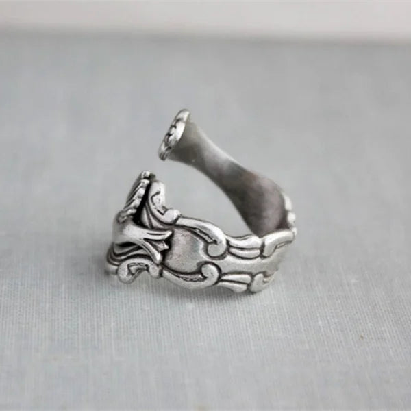 Elegant Ring for Every Occasion
