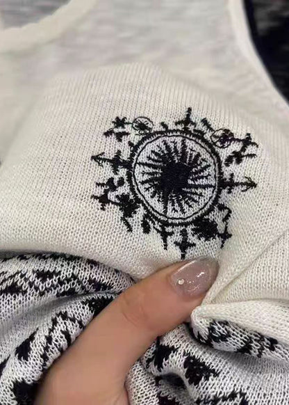 Navy Embroideried Knit Vests Summer