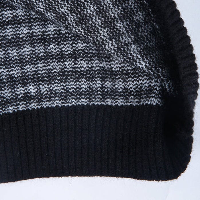 JO | Elegant sweater with black and white check pattern