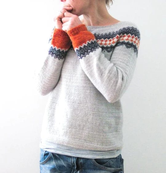 JO | Gray boho-style sweater