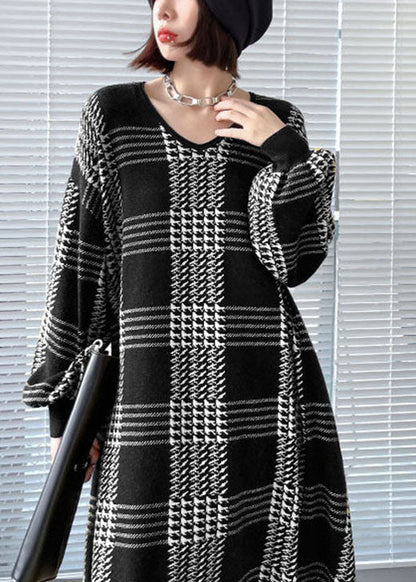 White Plaid Fall Knitted Dress