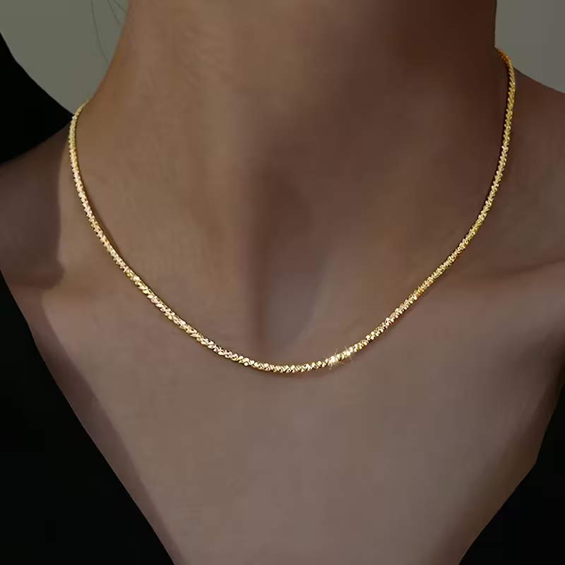 Stunning Necklace for Daily Wear