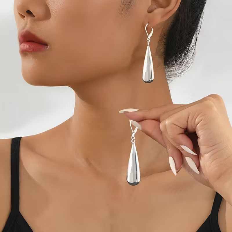Delicate Artisan Gold Earring