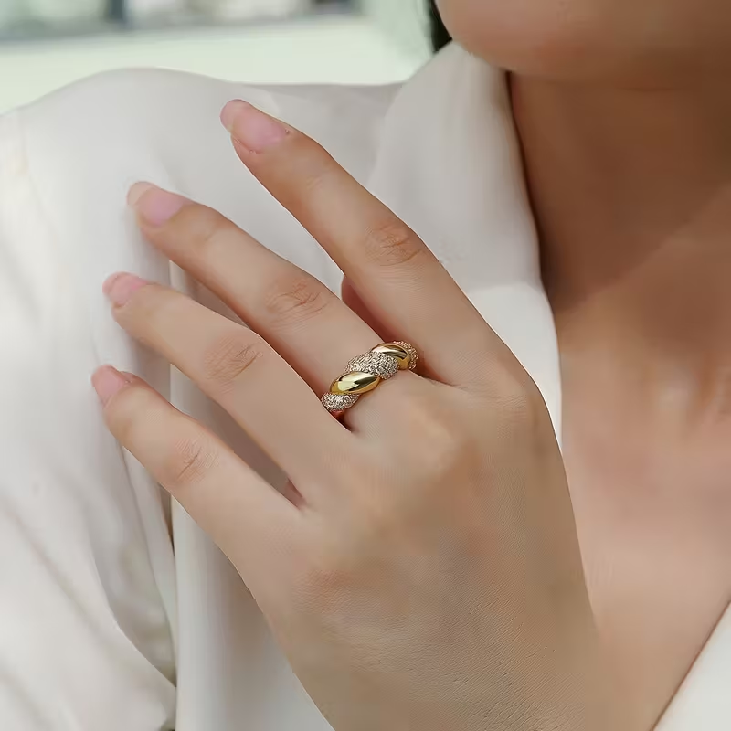 Stunning Gold Ring for Daily Wear