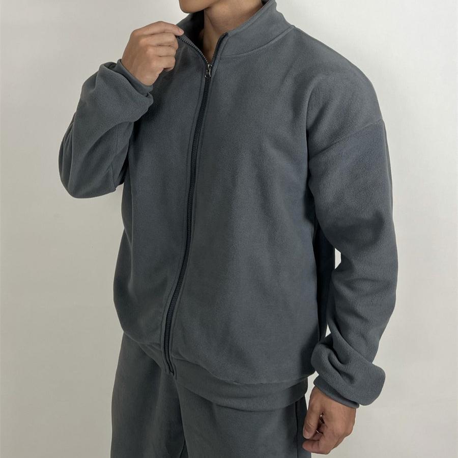 JO | Turtleneck sweater with zipper