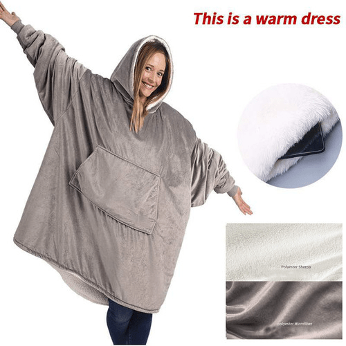 JO | Oversized hooded fleece pullover