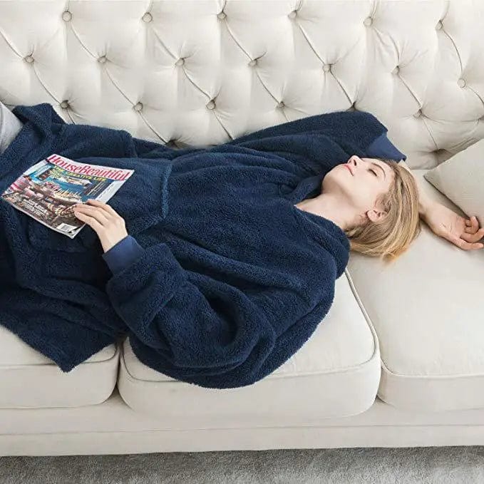 JO | Oversized hooded fleece pullover