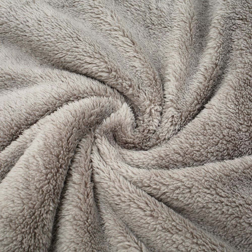 JO | Oversized hooded fleece pullover