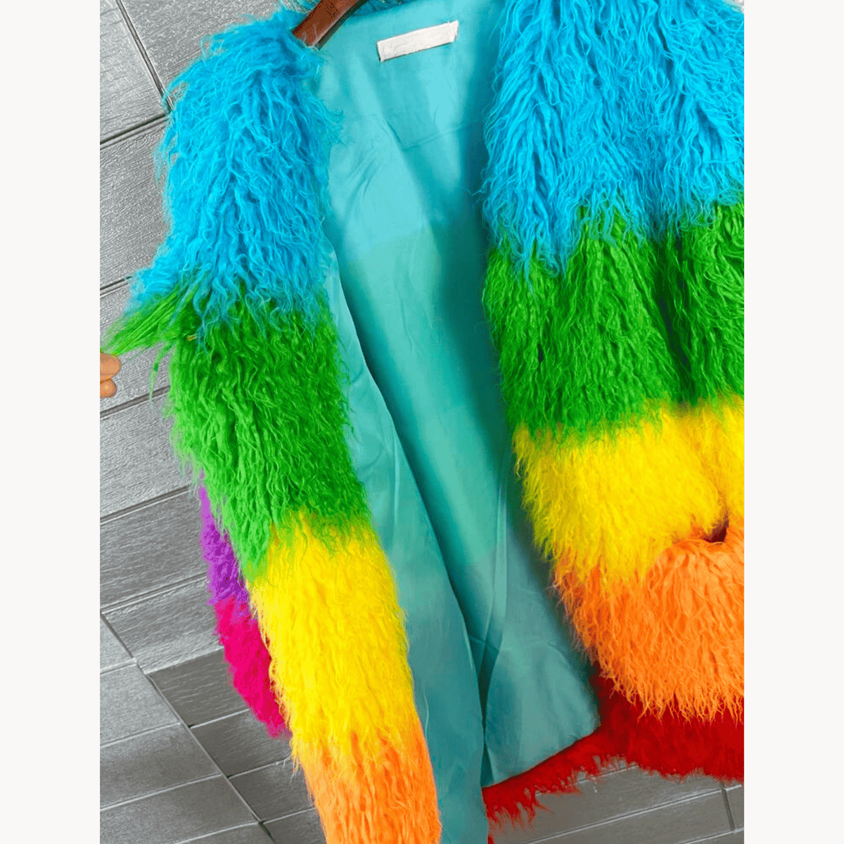 JO | Simple and stylish winter coat