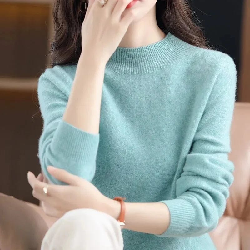 JO | Soft knitted sweater with turtleneck