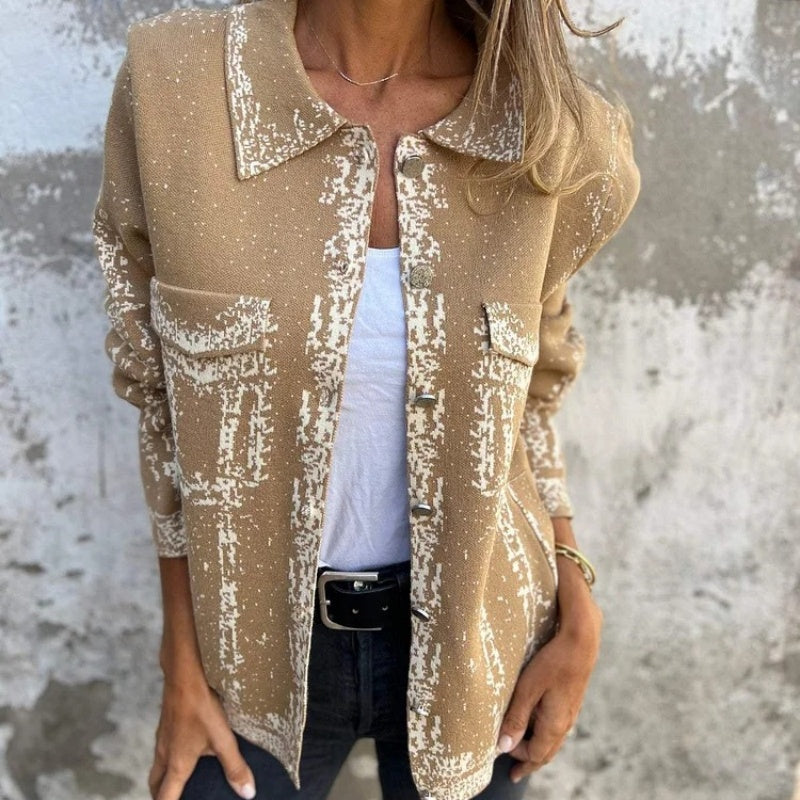 JO | Chic blazer with pockets for women
