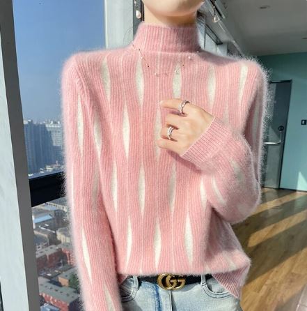 JO | Sweater with half-high neckline